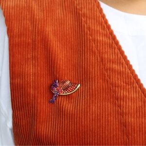 Vintage Enamel Lattice Straw Hat Brooch, Victorian Style Brooch